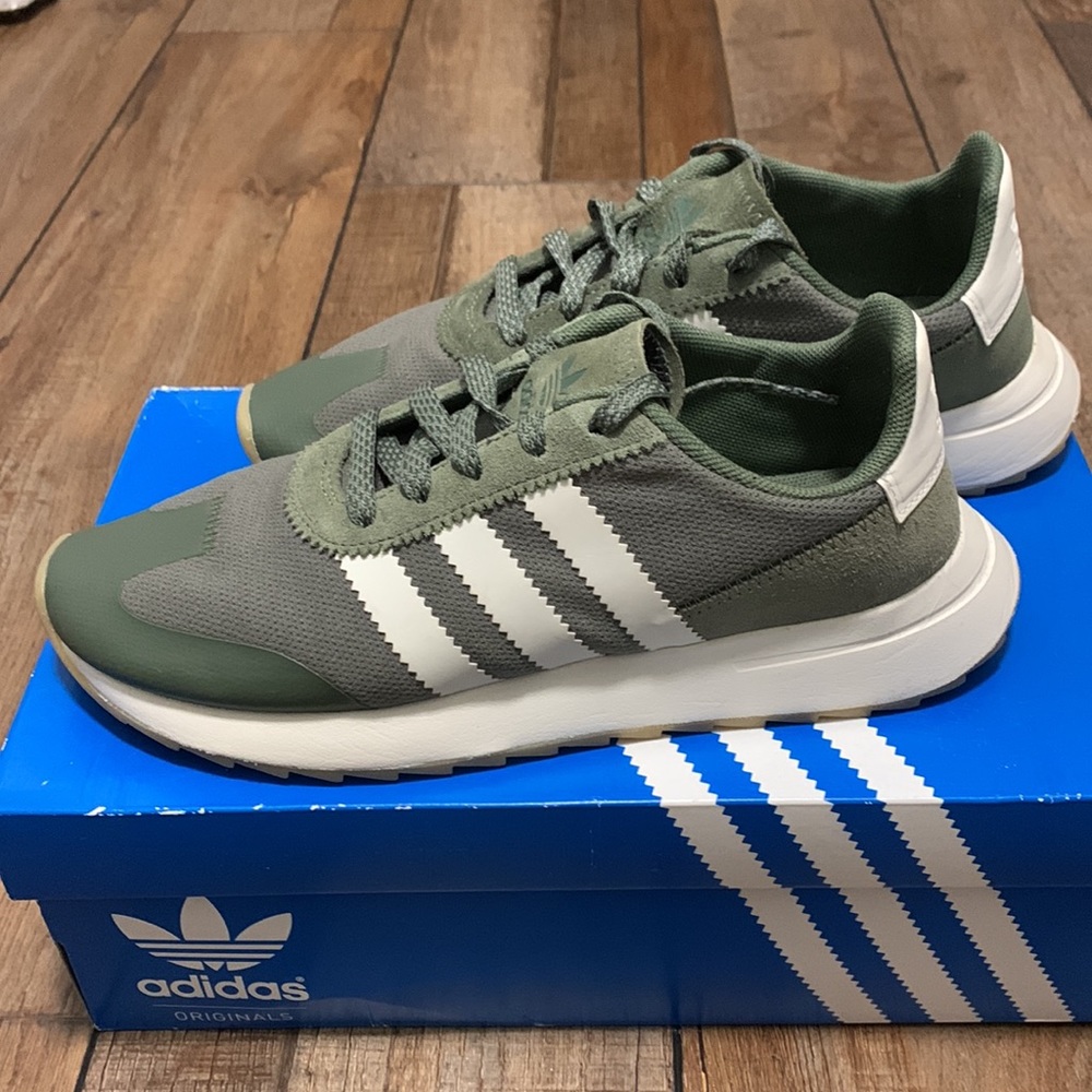 Adidas FLB Runner W